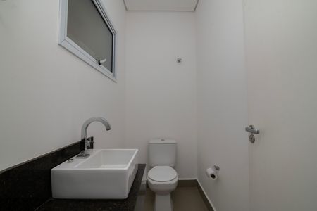 Lavabo de casa de condomínio para alugar com 3 quartos, 421m² em Jardim Santa Rita de Cassia, Hortolândia