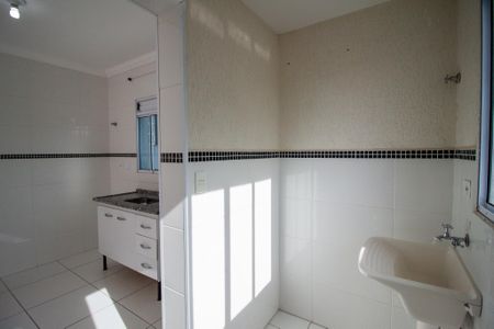 Área de Serviço de apartamento para alugar com 2 quartos, 68m² em Jardim Simus, Sorocaba