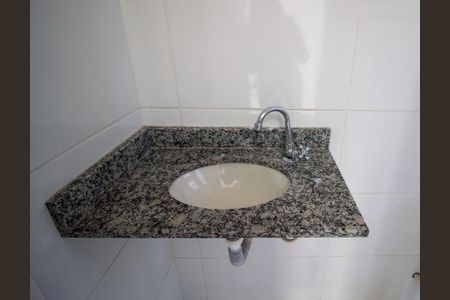 Apartamento para alugar com 68m², 2 quartos e 2 vagas Apartamento para alugar com 68m², 2 quartos e 2 vagasBanheiro da Suíte