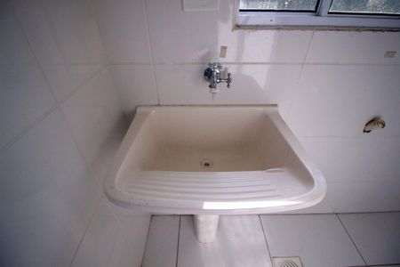 Área de Serviço de apartamento para alugar com 2 quartos, 68m² em Jardim Simus, Sorocaba