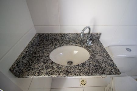 Apartamento para alugar com 68m², 2 quartos e 2 vagas Apartamento para alugar com 68m², 2 quartos e 2 vagasBanheiro Social