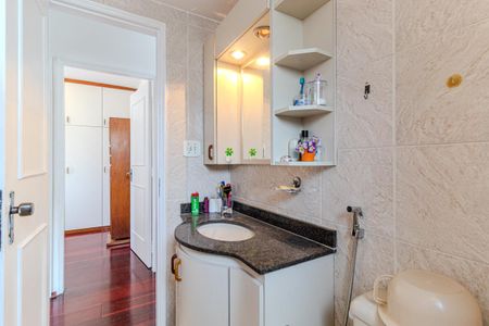 Apartamento à venda com 60m², 2 quartos e 1 vaga Apartamento à venda com 60m², 2 quartos e 1 vagaBanheiro