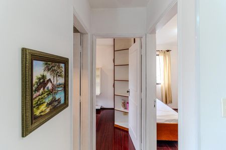 Apartamento à venda com 60m², 2 quartos e 1 vaga Apartamento à venda com 60m², 2 quartos e 1 vagaCorredor