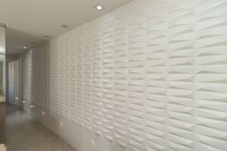 Apartamento à venda com 47m², 2 quartos e 1 vaga Apartamento à venda com 47m², 2 quartos e 1 vagaDetalhe do corredor dos quartos