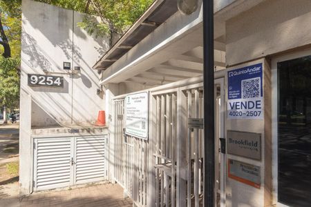 Apartamento à venda com 47m², 2 quartos e 1 vaga Apartamento à venda com 47m², 2 quartos e 1 vagaPlaca instalada