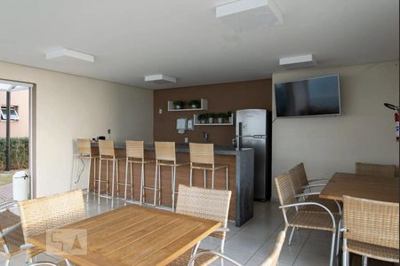 Apartamento à venda com 47m², 2 quartos e 1 vaga Apartamento à venda com 47m², 2 quartos e 1 vagaÁrea comum - Salão de festas
