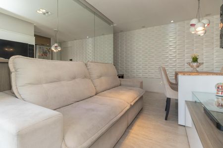 Apartamento à venda com 47m², 2 quartos e 1 vaga Apartamento à venda com 47m², 2 quartos e 1 vagaSala