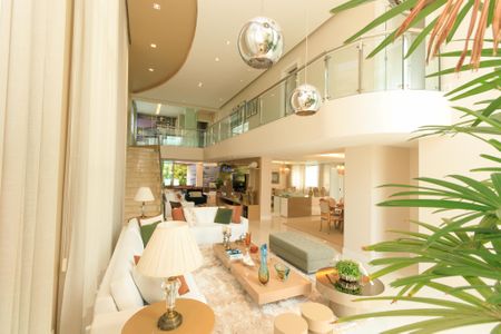 Casa de condomínio para alugar com 580m², 5 quartos e 4 vagas Casa de condomínio para alugar com 580m², 5 quartos e 4 vagasSala