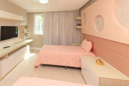 Casa de condomínio para alugar com 580m², 5 quartos e 4 vagas Casa de condomínio para alugar com 580m², 5 quartos e 4 vagasQuarto 2