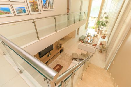 Escada de casa de condomínio para alugar com 5 quartos, 580m² em Alphaville Ii, Salvador
