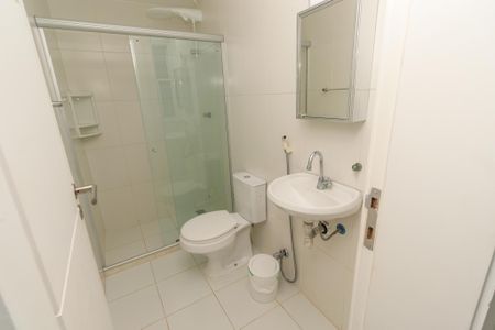 Casa de condomínio para alugar com 580m², 5 quartos e 4 vagas