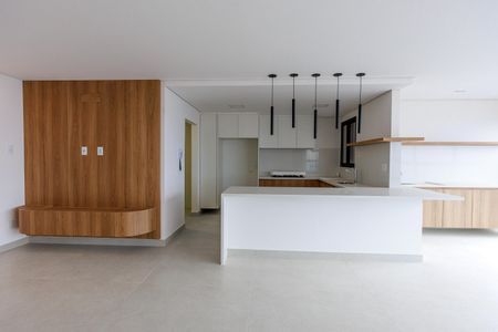 Apartamento para alugar com 155m², 3 quartos e 2 vagas Apartamento para alugar com 155m², 3 quartos e 2 vagasCozinha