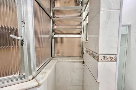 Área de Serviço de apartamento para alugar com 2 quartos, 73m² em Copacabana, Rio de Janeiro