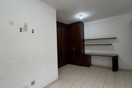 Casa para alugar com 190m², 3 quartos e 2 vagasSuíte 2