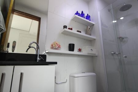 Apartamento para alugar com 130m², 2 quartos e 1 vagaTerraço - Banheiro