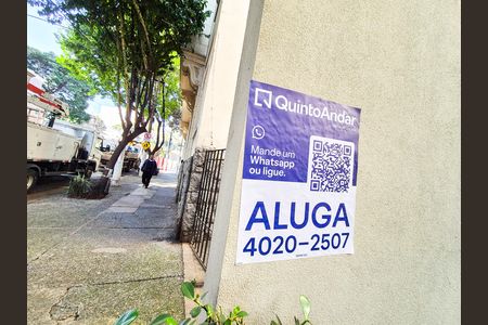 Apartamento para alugar com 36m², 1 quarto e 1 vaga Apartamento para alugar com 36m², 1 quarto e 1 vagaInstalação da Placa