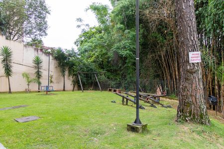 Apartamento para alugar com 55m², 2 quartos e 1 vaga Apartamento para alugar com 55m², 2 quartos e 1 vagaÁrea comum - Playground
