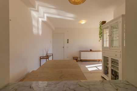 Apartamento para alugar com 55m², 2 quartos e 1 vaga Apartamento para alugar com 55m², 2 quartos e 1 vagaSala