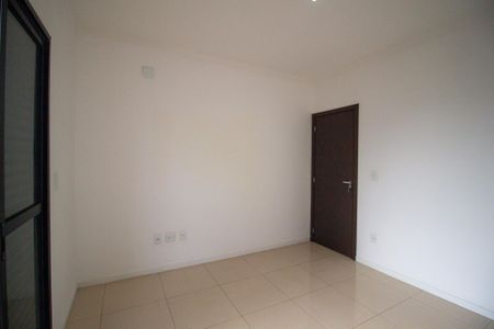 Apartamento para alugar com 65m², 2 quartos e 1 vaga Apartamento para alugar com 65m², 2 quartos e 1 vagaQuarto 1