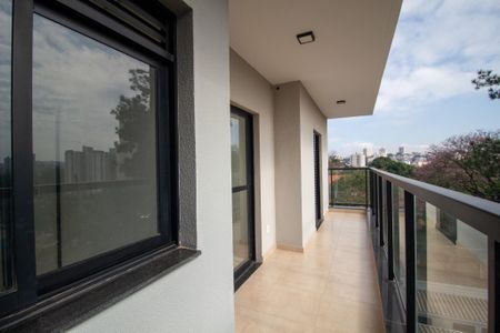 Apartamento para alugar com 65m², 2 quartos e 1 vaga Apartamento para alugar com 65m², 2 quartos e 1 vagaVaranda