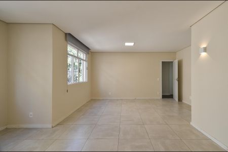 Apartamento para alugar com 101m², 3 quartos e 2 vagas Apartamento para alugar com 101m², 3 quartos e 2 vagasSala Ambientes