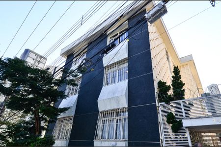 Apartamento para alugar com 101m², 3 quartos e 2 vagas Apartamento para alugar com 101m², 3 quartos e 2 vagasFachada