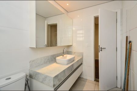Apartamento para alugar com 101m², 3 quartos e 2 vagas Apartamento para alugar com 101m², 3 quartos e 2 vagasBanheiro Social