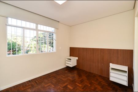 Apartamento para alugar com 101m², 3 quartos e 2 vagas Apartamento para alugar com 101m², 3 quartos e 2 vagasSuíte
