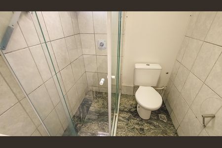 Apartamento à venda com 48m², 2 quartos e 1 vaga Apartamento à venda com 48m², 2 quartos e 1 vagaBanheiro