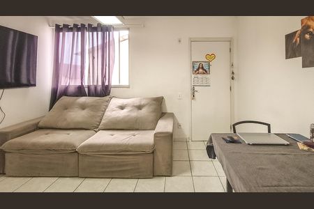 Apartamento à venda com 48m², 2 quartos e 1 vaga Apartamento à venda com 48m², 2 quartos e 1 vagaSala