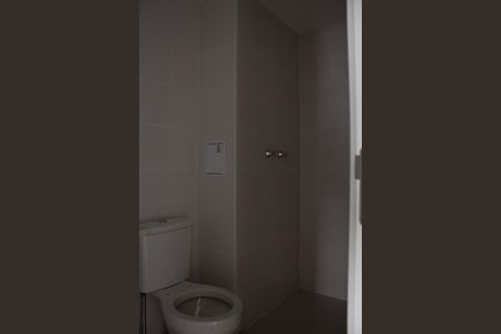 Banheiro de kitnet/studio à venda com 1 quarto, 26m² em Campo Belo, São Paulo