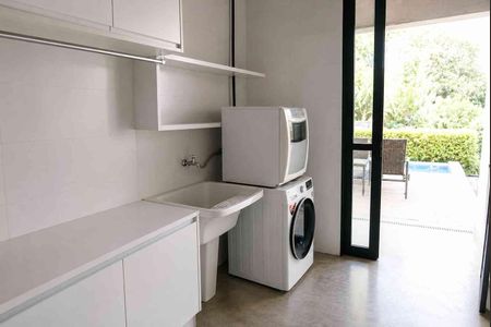 Área de Serviço de casa de condomínio à venda com 2 quartos, 295m² em Parque Sinai, Santana de Parnaíba