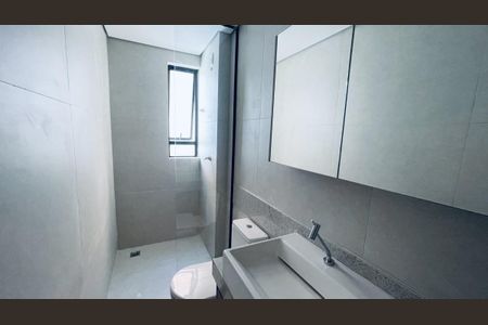 Banheiro Suíte de apartamento para alugar com 3 quartos, 93m² em Paquetá, Belo Horizonte