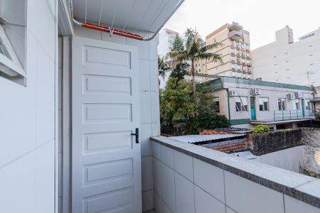 Apartamento à venda com 57m², 1 quarto e sem vaga Apartamento à venda com 57m², 1 quarto e sem vagaÁrea de Serviço