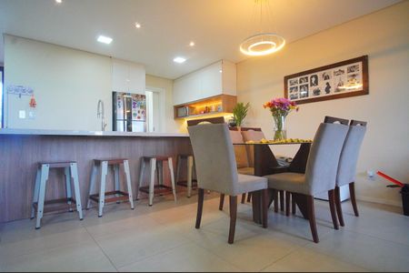 Casa à venda com 120m², 3 quartos e 2 vagasSala de Jantar