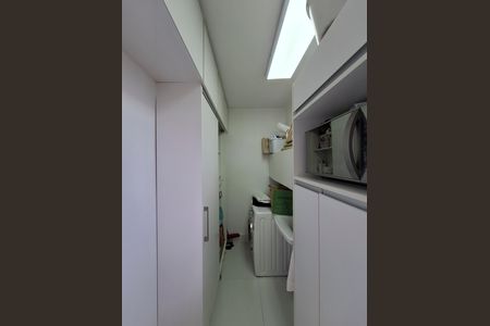 Cozinha de apartamento para alugar com 1 quarto, 140m² em Jardim São Paulo, São Paulo