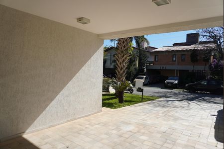 Garagem de casa de condomínio à venda com 3 quartos, 350m² em Alphaville, Santana de Parnaíba