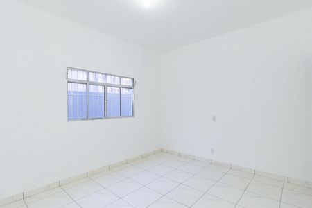 Casa para alugar com 100m², 2 quartos e 1 vaga Casa para alugar com 100m², 2 quartos e 1 vagaQuarto 1