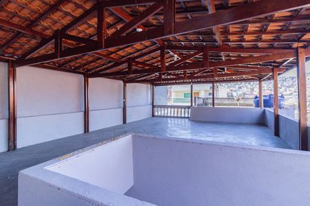 Casa para alugar com 100m², 2 quartos e 1 vaga Casa para alugar com 100m², 2 quartos e 1 vagaQuintal Superior