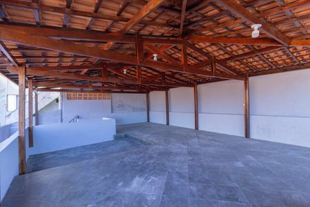 Casa para alugar com 100m², 2 quartos e 1 vaga Casa para alugar com 100m², 2 quartos e 1 vagaQuintal Superior