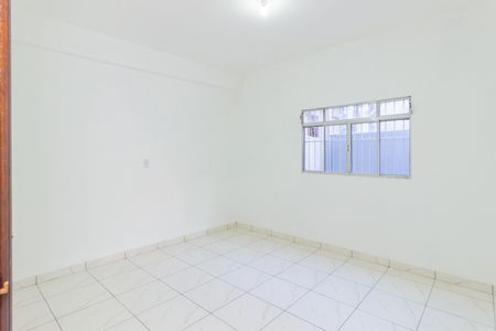 Casa para alugar com 100m², 2 quartos e 1 vaga Casa para alugar com 100m², 2 quartos e 1 vagaQuarto 1