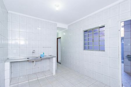 Cozinha de casa para alugar com 2 quartos, 100m² em Brasilândia, São Paulo
