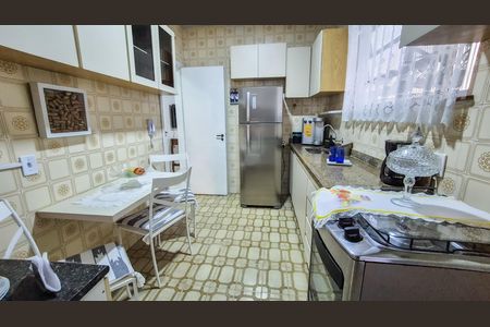 Apartamento para alugar com 76m², 2 quartos e 1 vaga Apartamento para alugar com 76m², 2 quartos e 1 vagaCozinha