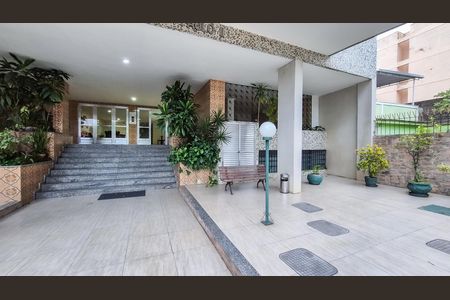 Apartamento para alugar com 76m², 2 quartos e 1 vaga Apartamento para alugar com 76m², 2 quartos e 1 vagaEntrada