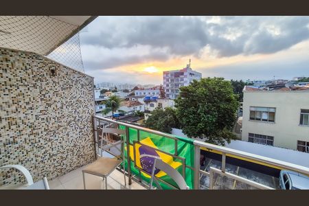 Apartamento para alugar com 76m², 2 quartos e 1 vaga Apartamento para alugar com 76m², 2 quartos e 1 vagaVaranda da Sala