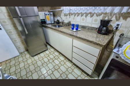 Apartamento para alugar com 76m², 2 quartos e 1 vaga Apartamento para alugar com 76m², 2 quartos e 1 vagaCozinha