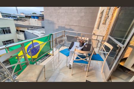 Apartamento para alugar com 76m², 2 quartos e 1 vaga Apartamento para alugar com 76m², 2 quartos e 1 vagaVaranda da Sala