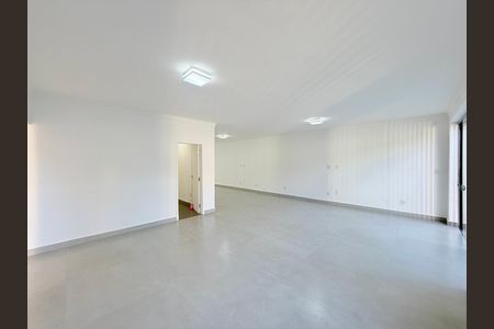 Sala de casa para alugar com 4 quartos, 263m² em Brooklin, São Paulo