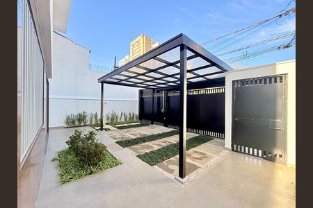 Garagem de casa para alugar com 4 quartos, 263m² em Brooklin, São Paulo