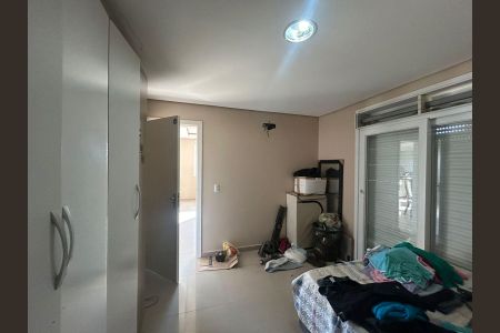 Casa à venda com 430m², 4 quartos e 2 vagas Casa à venda com 430m², 4 quartos e 2 vagasQuarto 3